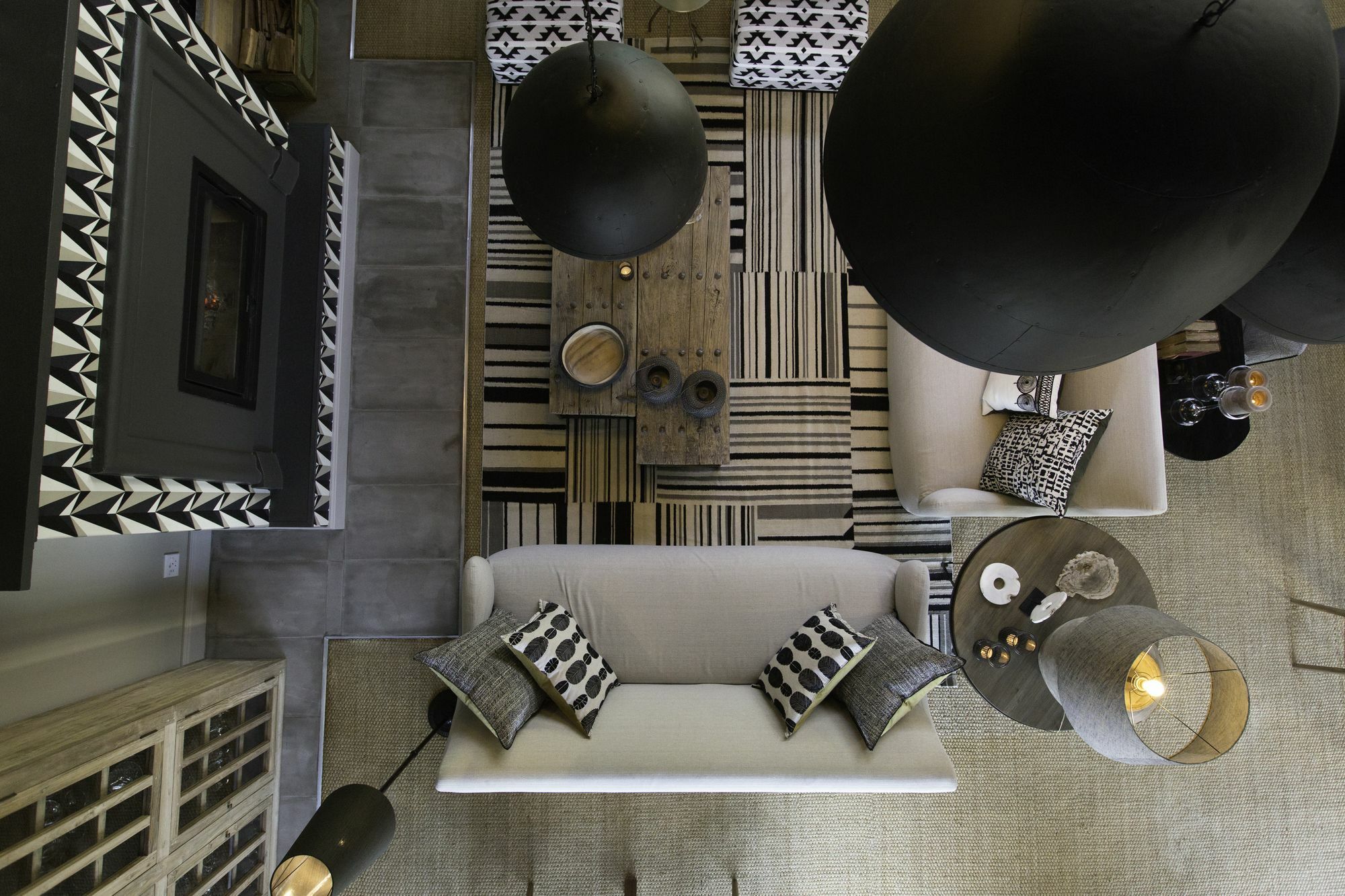 The Thatch House Boutique Hotel, Hotel